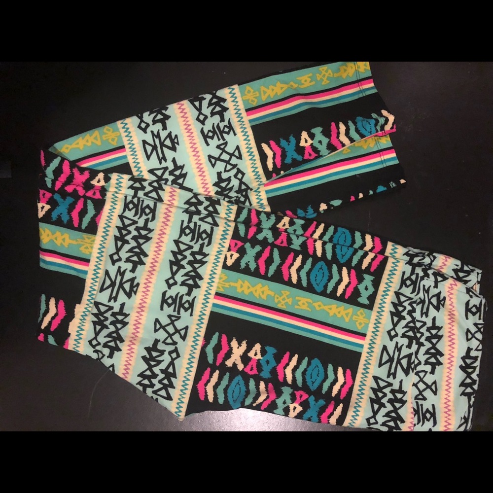 Lularoe tall and curvy leggings